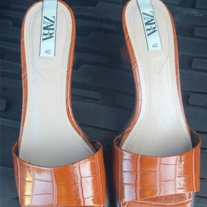Zara Brown Croc-Embossed Heels